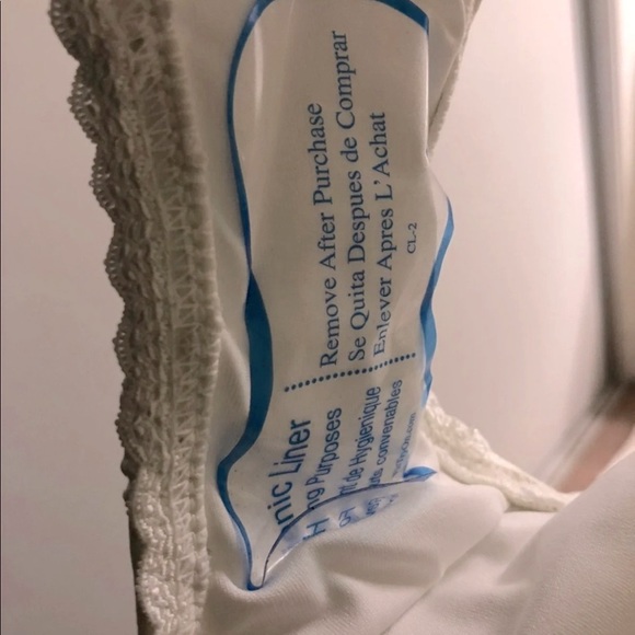 Kate Spade Swimsuit White -New - Picture 7 of 11